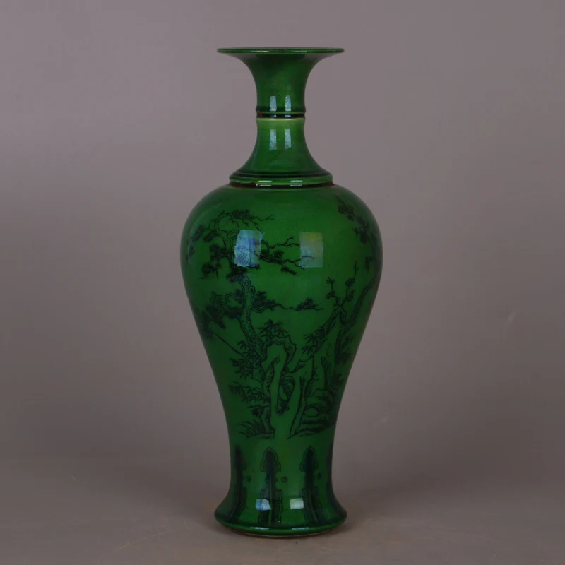 

Jingdezhen Antique Green Glazed Guanyin Vase Ceramic Landscape Pattern Vase Year Mark Qianlong Of The Qing Dynasty