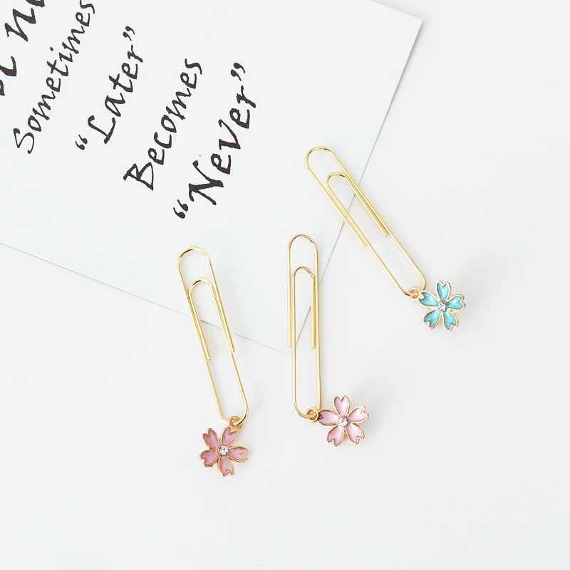 TUTU 5pcs/box cherry blossom Paper Clips De Papel Notes DIY Bookmark Metal Binder Clips Clips Notes Letter Paper Clips H0333