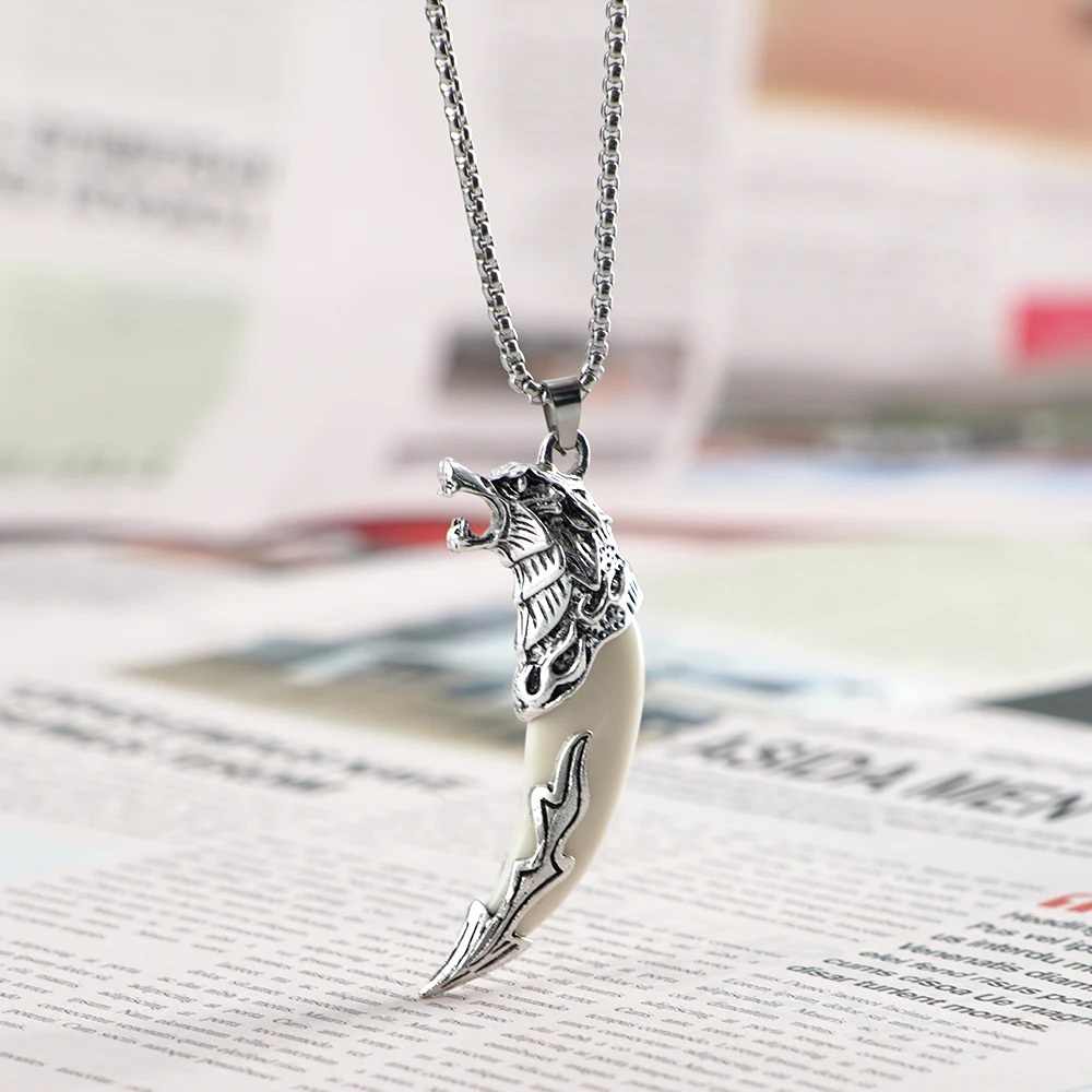 Ethnic Style Brave Men Wolf Loong Tooth Spike Pendant Necklace Stainless Steel Male Pendant Necklaces For Warrior Adult Ceremony