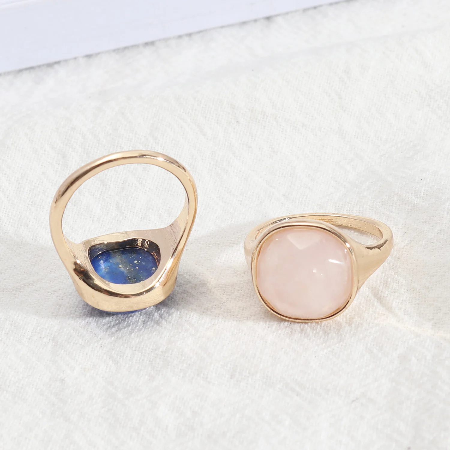 Fashion Pink Rose Quartz Healing Crystal Rings Geometric Gold Plated Purple Blue Green Natural Stone Ring for Women Jewelry Gift