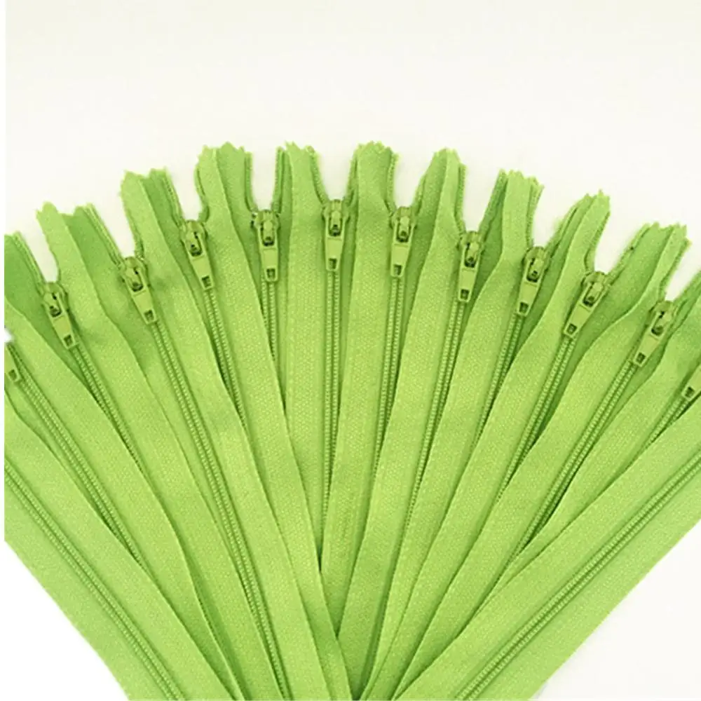 10 pcs. Light green 40cm (16 inches)  nylon coil, zipper, tailor, crafter and fgdqrs