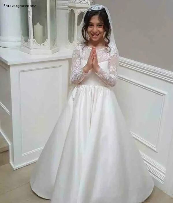 2019 White Princess Cheap Lovely Cute Long Sleeves Lace Backless Flower Girl Dresses Daughter Toddler Kids First Holy Gowns