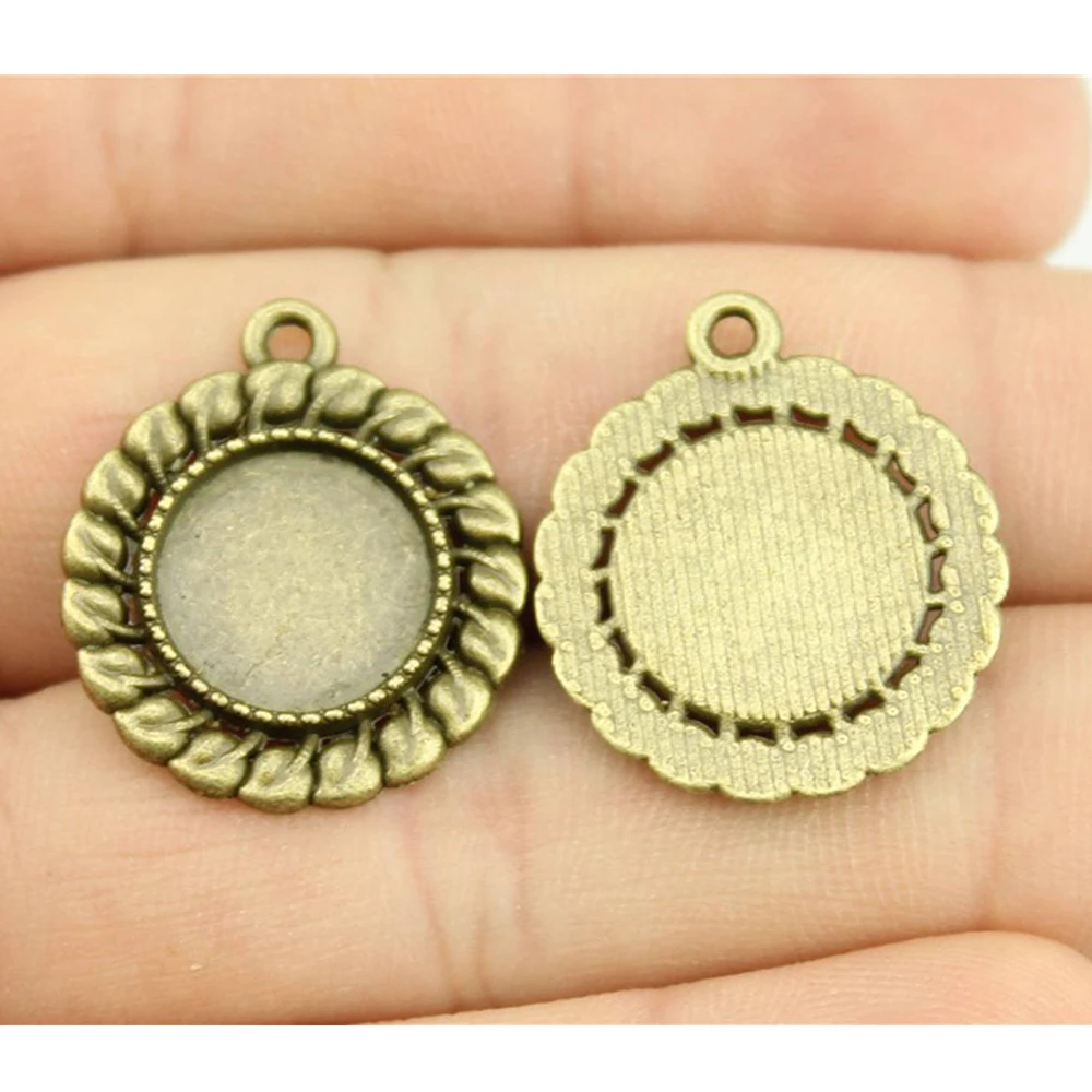 

20pcs 12mm Inner Size Antique Bronze Grass Cameo Cabochon Base Setting Charms Pendant Jewelry Findings Jewelry Components