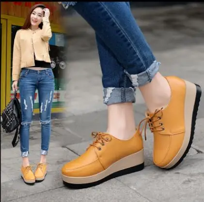 

Fashion Autumn spring Wild round head Sneakers Women Leather Platform Shoes Women Casual Shoes Flats Leather Shoes Cut-Outs Flat