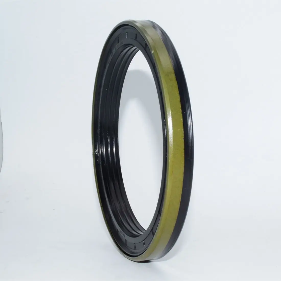 

NBR RWDR 127*160*15.5/17.5mm/127X160X15.5/17.5mm hub shaft oil seal 12017098B excavator sealing gasket