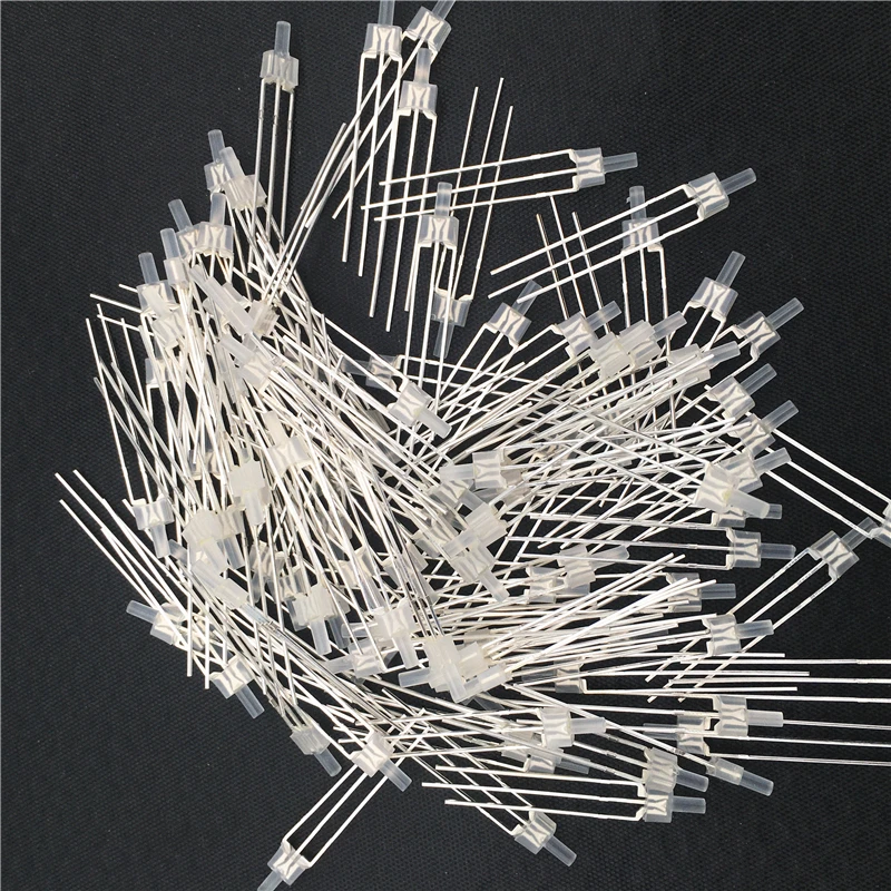 100pcs 2mm long flat head red and white double color fog square cylinder indicator directly inserted light emitting diode