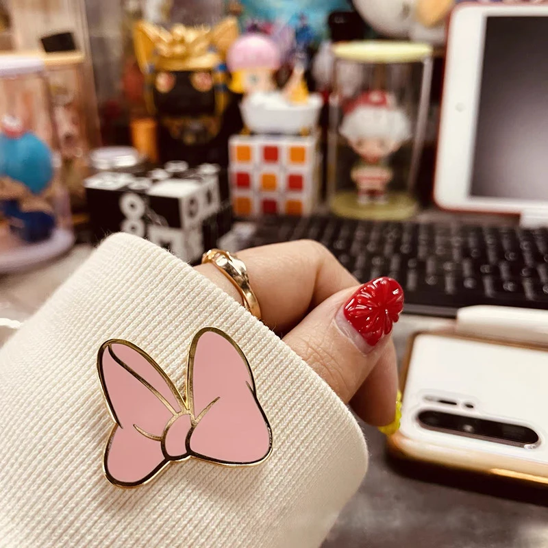 Pink Bows Cute Badges With Anime Enamel Pin Women's Brooch Bag Lapel Pin Badges on Backpack Decorative Jewelry Gift Accessories