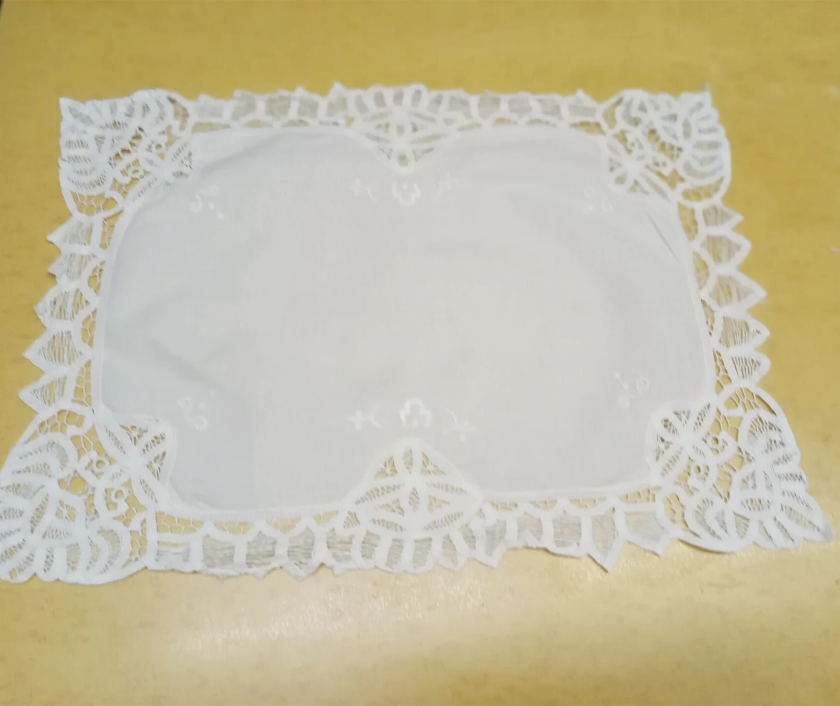 Napperons de Table en coton blanc 14x20 pouces, Set de 12 mouchoirs, napperons en dentelle faits à la main, pour un dîner élégant