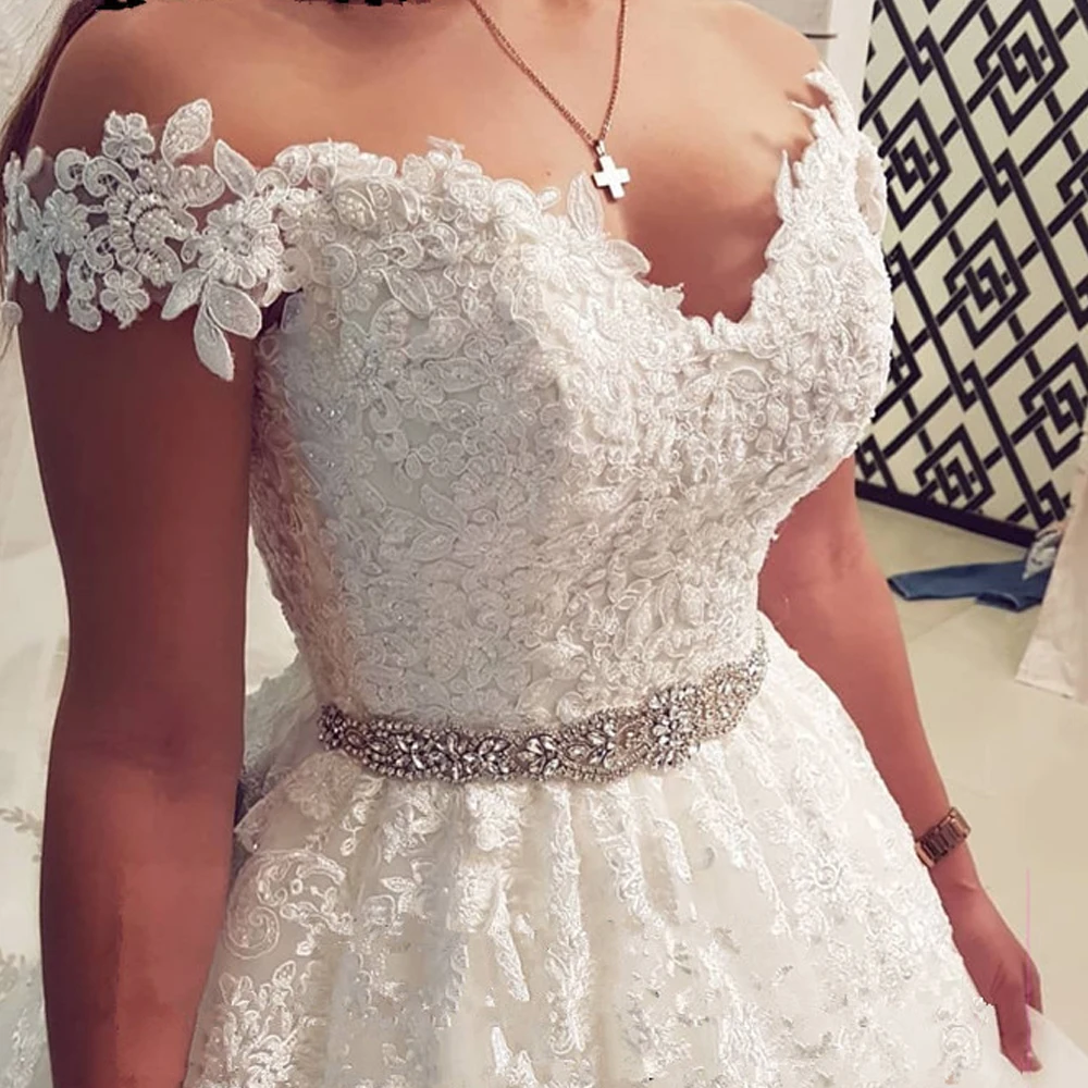 Arabia Dubai Africa Off Shoulder Wedding Dress Boho Elegant Bridal Dresses Custom Made Lace-up Appliques Wedding Gowns Marriage