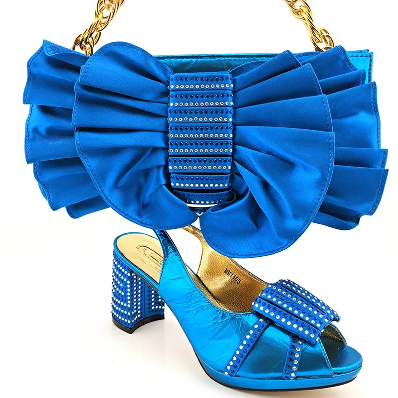 

Beautiful Royal Blue Heel 8CM Women Pumps Match Bag With Rhinestone Decoration African Shoes And Handbag Set MM1105