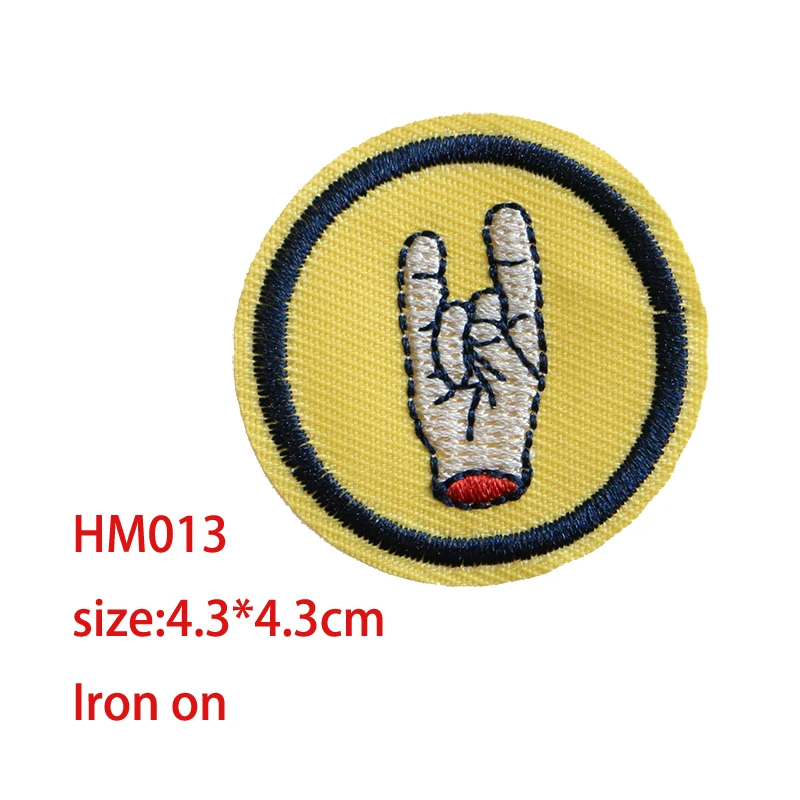 다양한 귀여운 만화 물고기 뼈 깃털 별 모아이 아이콘 아이언 패치 의류용, DIY 스트립 패치 워크 맞춤 배지, 2 개