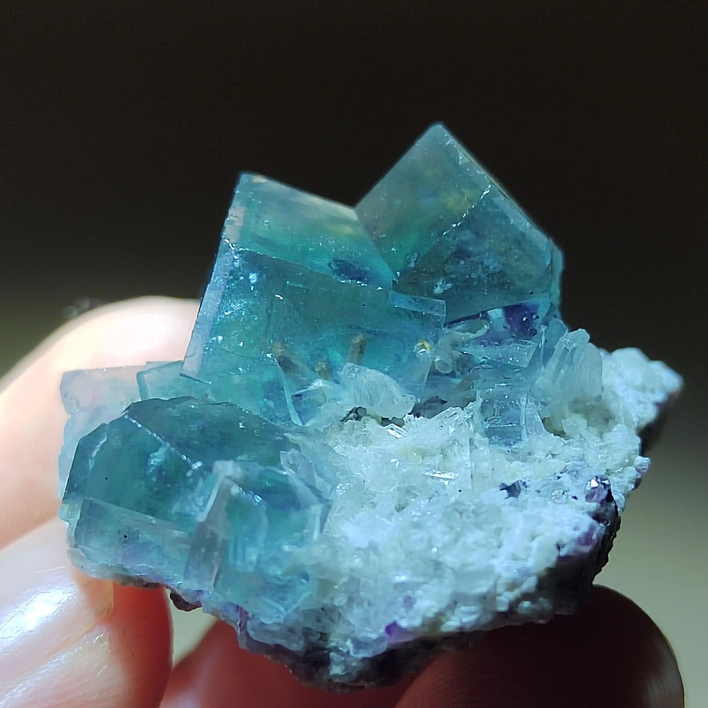 

19.5g Natural green window fluorite and crystal symbiosis mineral healing energy QUARTZ GEM raw stone home decoration