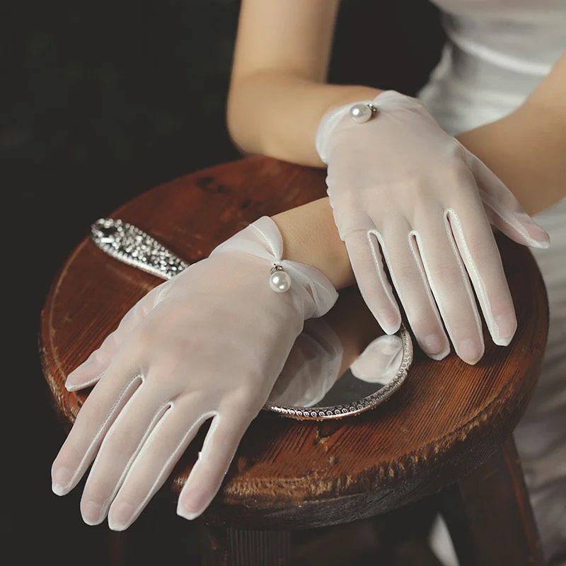 Gants de mariage en mousseline de soie de haute qualité, nœud court blanc, doigt de perle, gants de mariée pour femmes, accessoires de fête de mariage