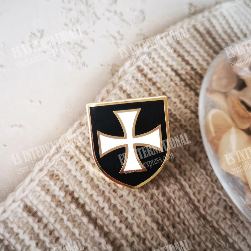 الماسونية التلبيب دبابيس الماسونية شارة ميسون Freemason BLM75 حجم 2.2 سنتيمتر * 2.5 سنتيمتر فارس Templar الأسود الصليب درع شكل اكسسوارات #1