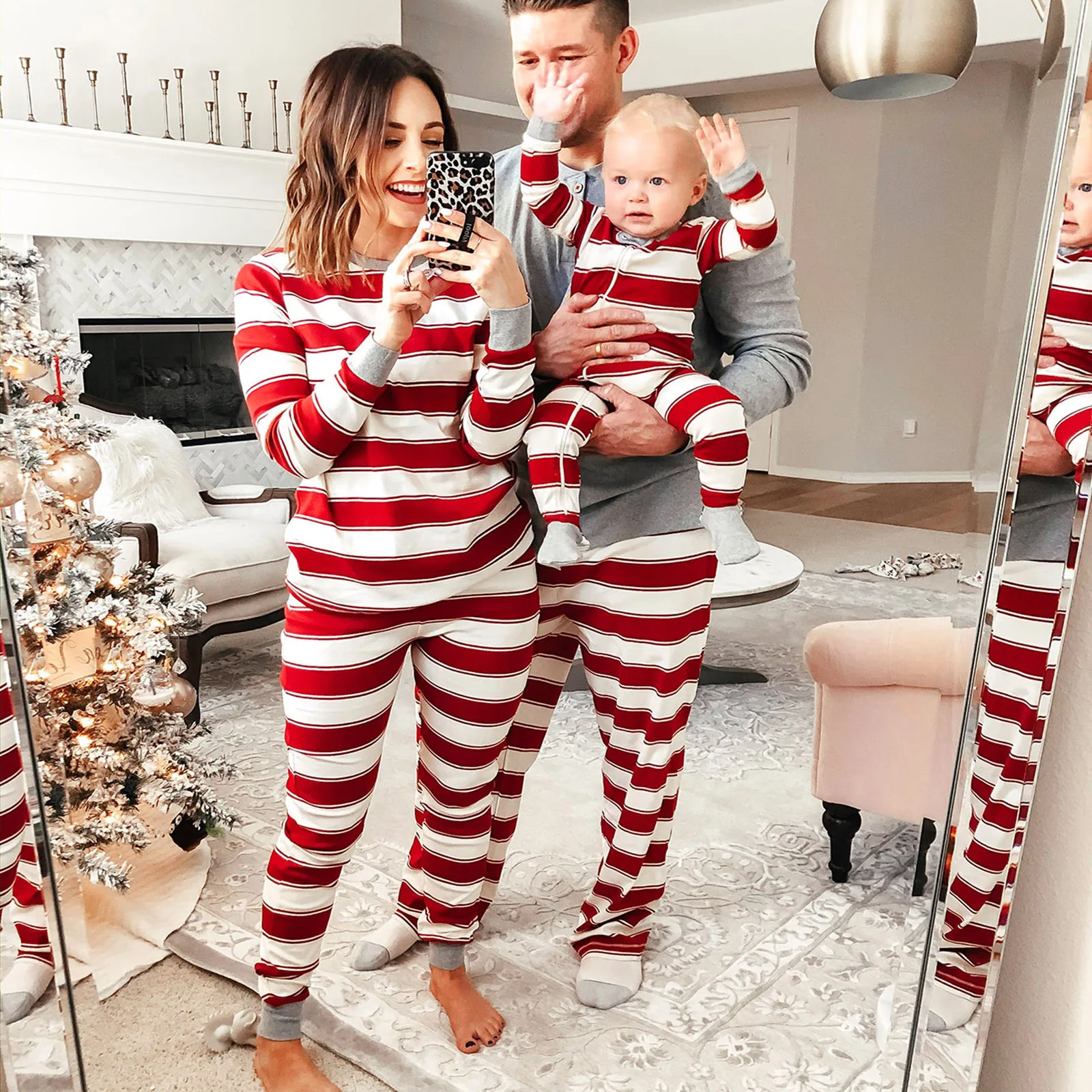 New Christmas Family Pajamas Set Long Sleeve Tops With Pants For Women Men Stripe Design Christmas Sleepwear Set Pyjama Femme