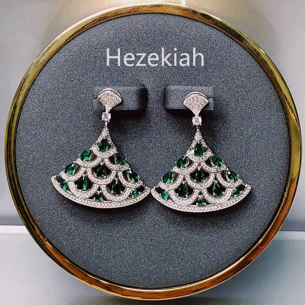 

Hezekiah Fan LADIES EARRINGS French quality Bridal Earrings Luxury high-end banquet Party Earrings Classic