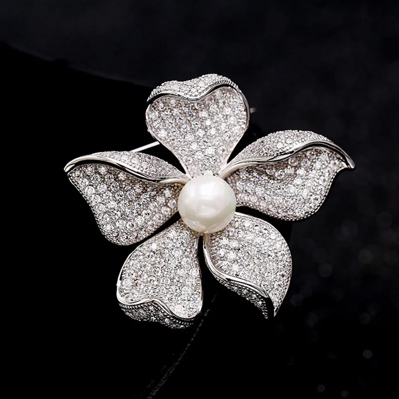 FXLRY New Arrive Romantic Fashion Women White ZC AAA Cubic Zircon ,Pearl Flowers Brooches Sweater Coat Accessories