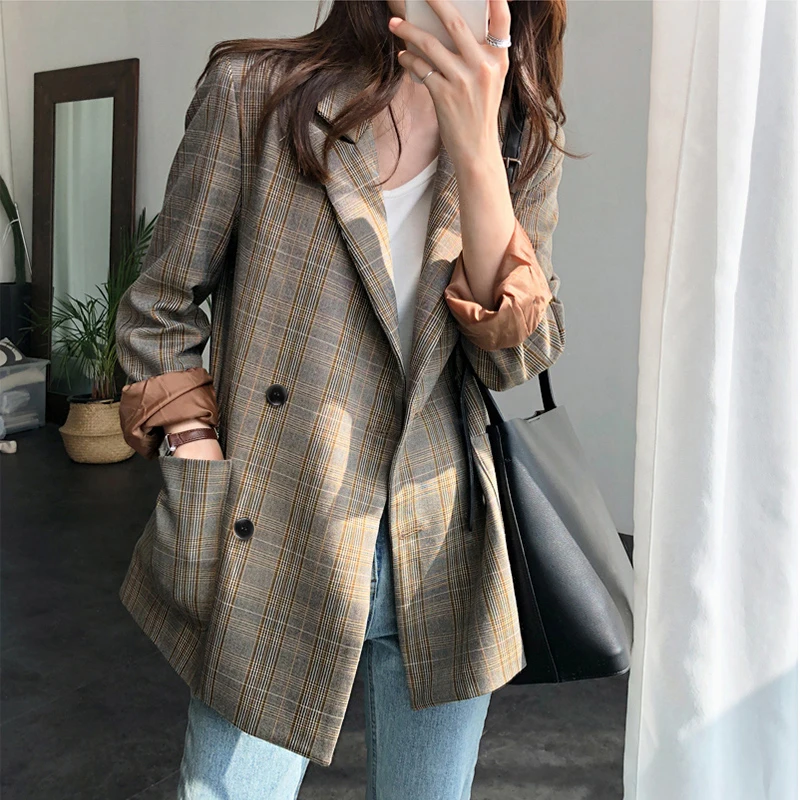 Vintage Notch-collar Double Breasted Plaid Blazer Women Full Sleeve Loose Female Grid Suit Coat Autumn Women Jacket  2019