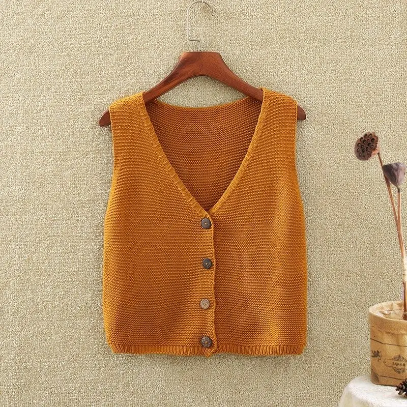 Sweater Vest Women Single Breasted Button Sleeveless V-neck Knitting Korea Solid Short Retro Streetwear Top Clothing Womens Chic