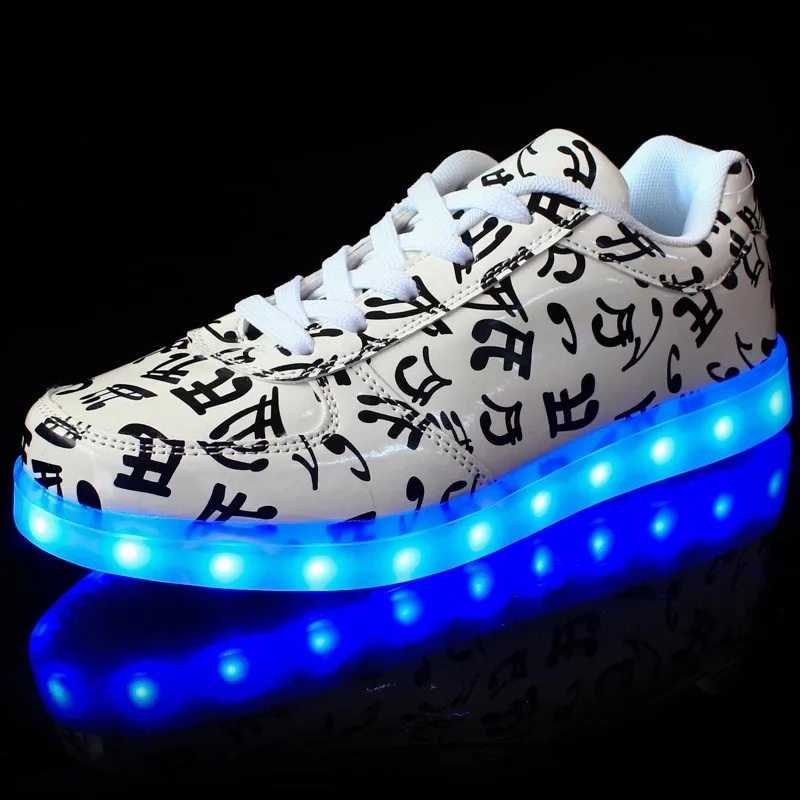 

GELITAYIN Music Casual LED Shoes Men Led Nice LUCK Colorful Luminous Light Up Unisex Shoes White Silver In Midnight