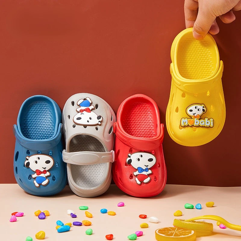 Children's Slippers Summer Cute Dog Boys Cartoon Non-slip Female Soft-soled Sandals Hollow Out Shoes Bathing Babies Kids Clogs