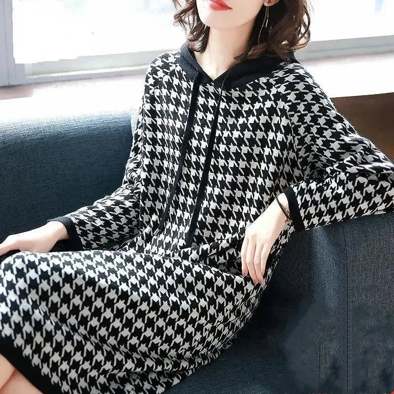 6XL Women's Dress 2024 Autumn Summer New Fashion Houndstooth Hooded Sweater Hoodie Dresses Winter Long-Sleeved Base Dress Female