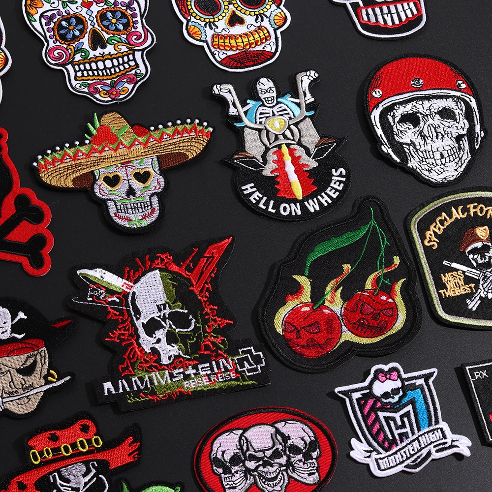 Fine Punk Skull Rock Cross DIY Cartoon Badges Embroidery Patch Bikers Applique Ironing Clothing Sewing Supplies Decor Patches