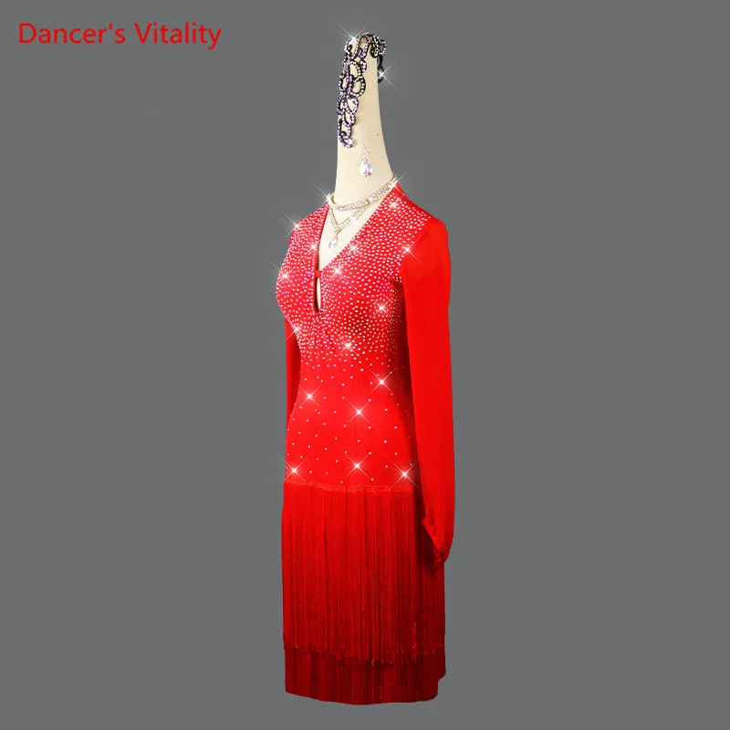 Vestido de dança latina para adultos e crianças com decote em v, saia diamantada com borla, roupas de performance, mangas compridas, roupas de competição