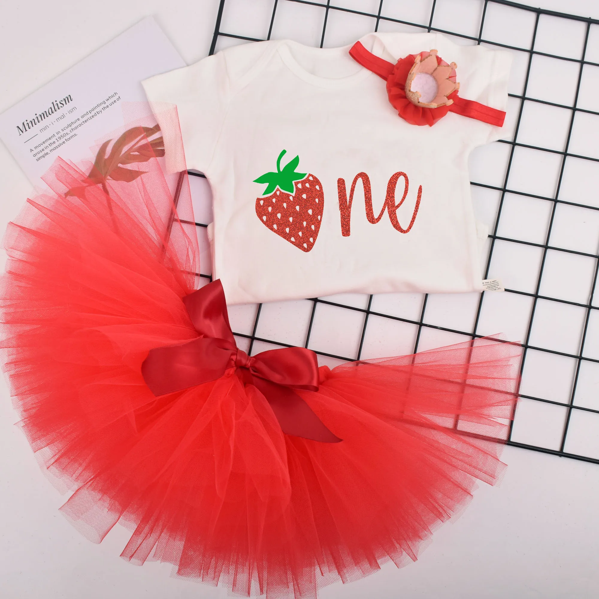 Baby Girl First Birthday Tutu outfit Red Strawberry 1st Birthday Party Tutu costume Baby Shower Party Birthday Tutu Outfit