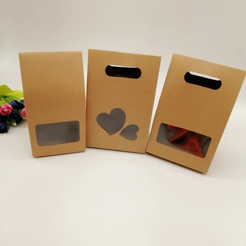 50pcs Heart Kraft Paper Bag Paper Bags for Gifts Food Wedding Jewelry Bag with Handle Window Packaging Storage Bag Kraft Pouch