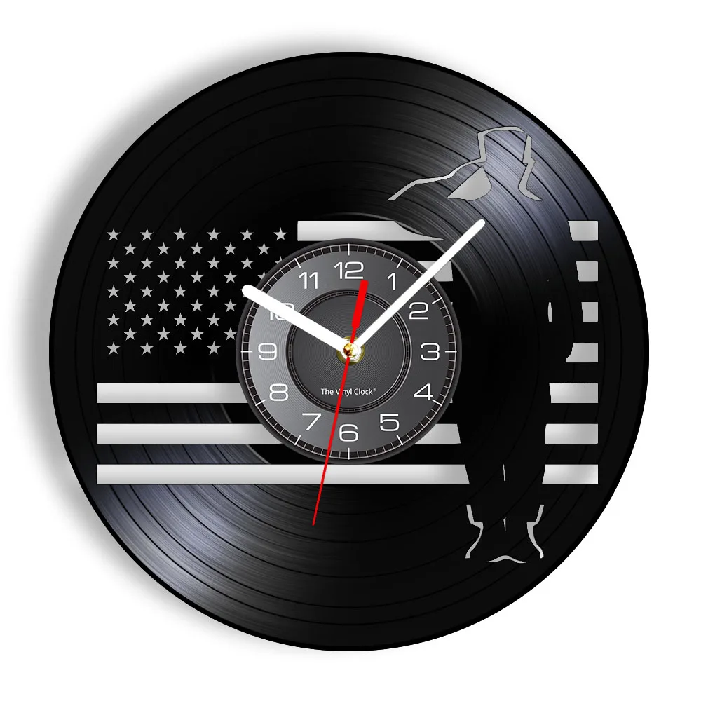 Military Soldier United States Vinyl Record Wall Clock Marine Saluting the Flag Memorial USA Veterans Army Marines Vintage Clock