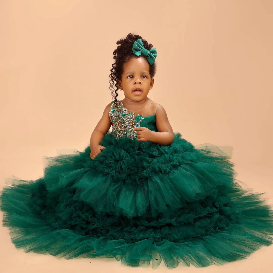 

Luxury Green Tulle Kids Pageant Dresses Custom Made With Crystals Ball Gown Puffy Birthday Party Dressing Gown Ruffles Girls Gow