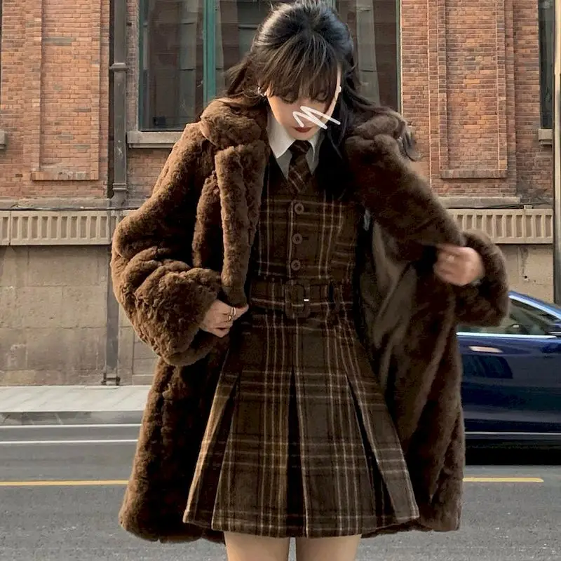 Winter Young Rex Rabbit Fur Grass Thick Warm Coat Women's 2024 New Fashion Trend Plush Fur Coats Medium Length Jackets Womens