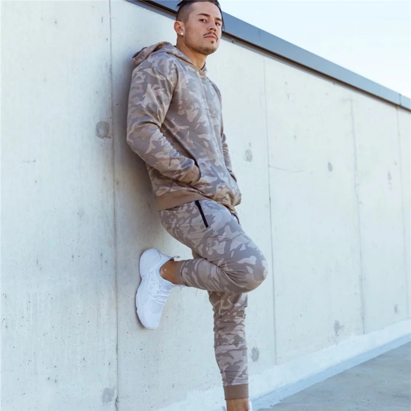 Mens sporting suits fashion Fitness tracksuit men camouflage Hoodies + sweatpants Men\'s Sportwear Suit Hoodies Tracksuit Set