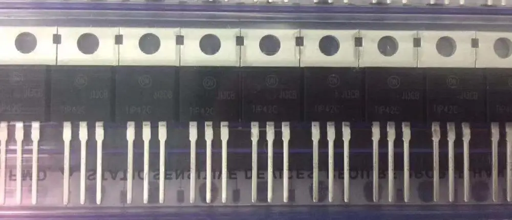 50 قطعة/الوحدة TIP42C TIP42CTU TIP42CTU-F129 إلى-220 جديد الأصلي شحن مجاني