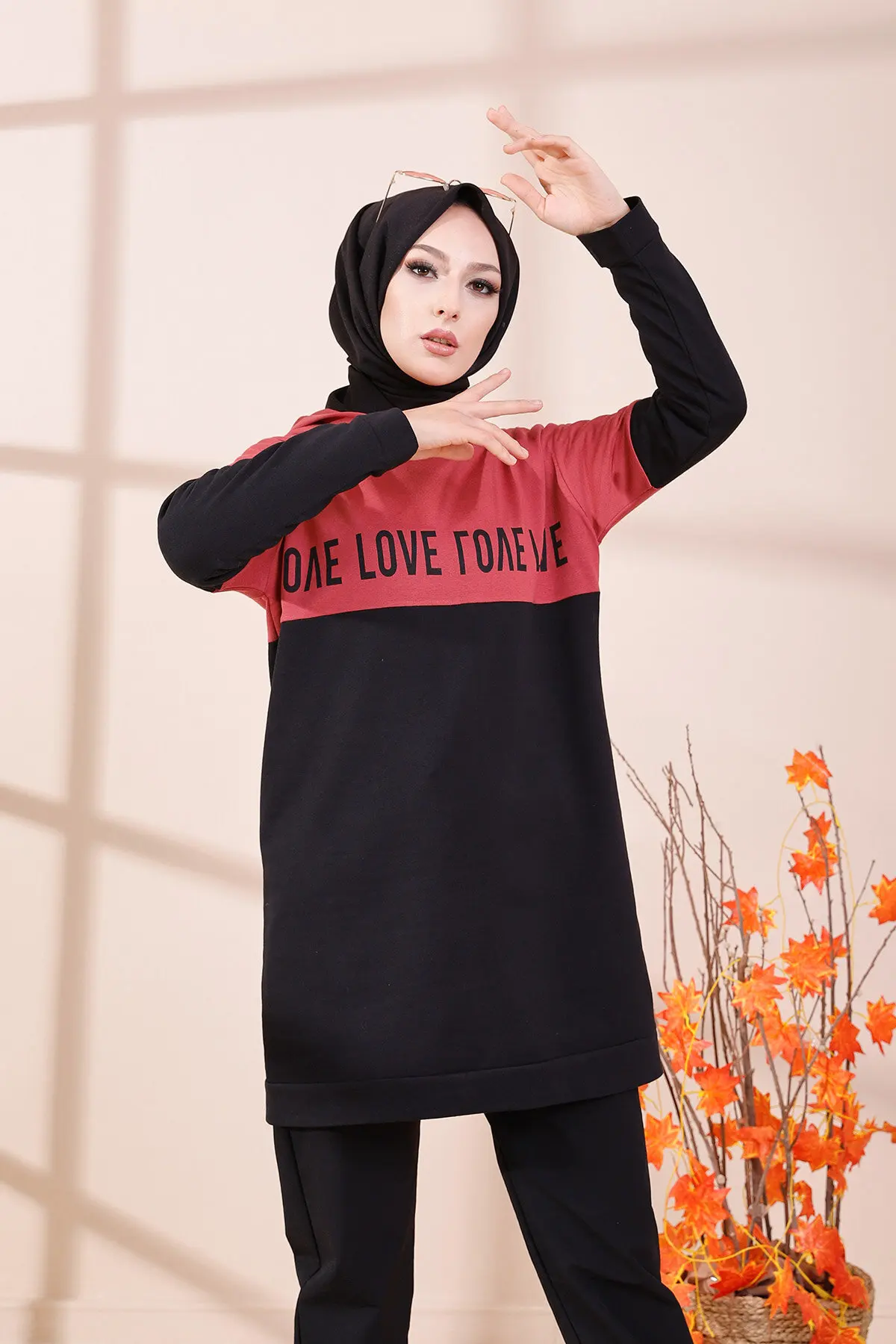 

Hooded Love Printed Tunic Winter Autumn 2021 Muslim Women Hijab headscarf Islamic Turkey Fas Long