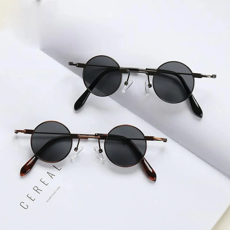 Małe okrągłe okulary przeciwsłoneczne Kobiety Mężczyźni UV400 Metal Marka Projektant Punk Okulary przeciwsłoneczne Steampunk Vintage Goggles Black Shades