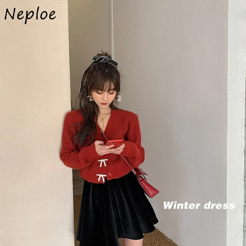 Neploe 2024 Spring New Korean Temperament Sweater Jackets Women Exquisite Bowknot Rhinestone Button Knitting Cardigans Woman