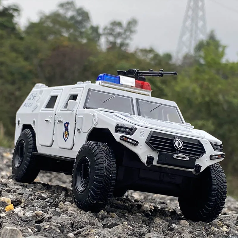 1:28 Alloy Refit Armored Car Model Diecast Toy Off-road Vehicle Tank Model Metal Police Explosion Proof Car Model Childrens Gift