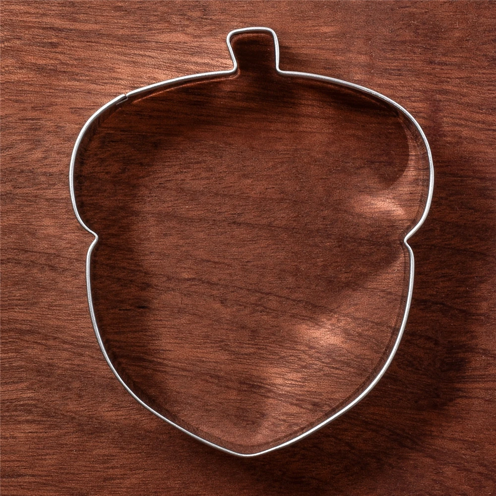 KENIAO Thanksgiving Acorn Cookie Cutter - 8.8 CM - Fall Autumn Biscuit Fondant Bread Sandwich Mold - Stainless Steel