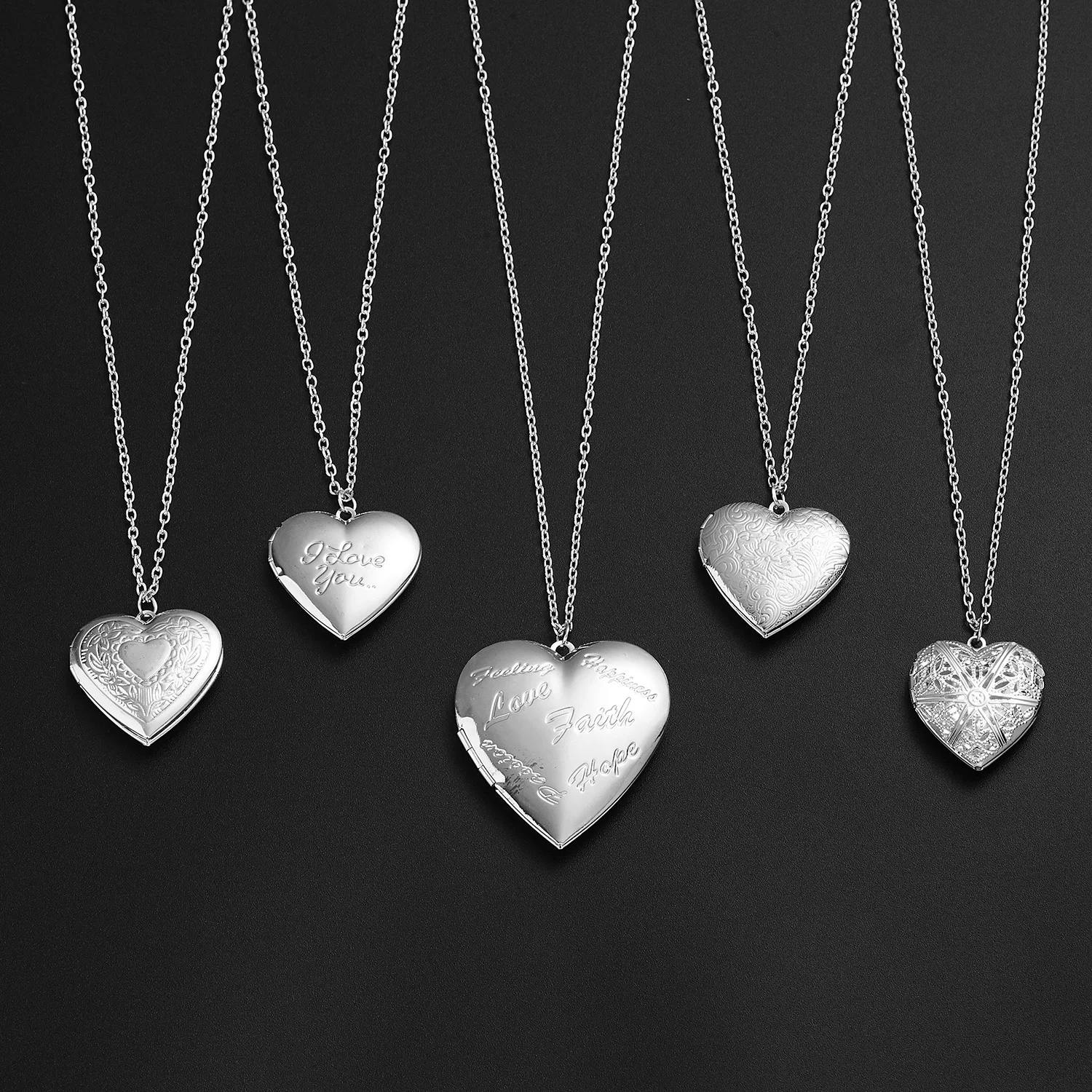 Unique Silver Color Photo Frame Pendant Necklace Carved Designs Heart-shaped Openable Locket Necklace Family Jewelry Gift