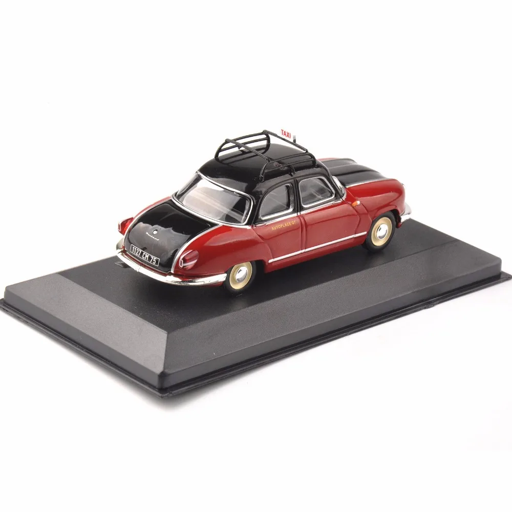 

Cheap Kids 1/43 Toys Diecast IXO Red Taxi Model Panhard Dyna Z (Paris ,1953) Vehicle Car Toys New Year gift