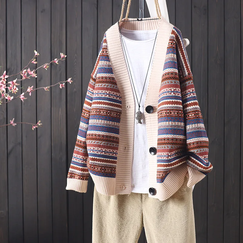 

Retro knitted cardigan jacket women's autumn winter new loose ethnic jacquard sweater outside the tide