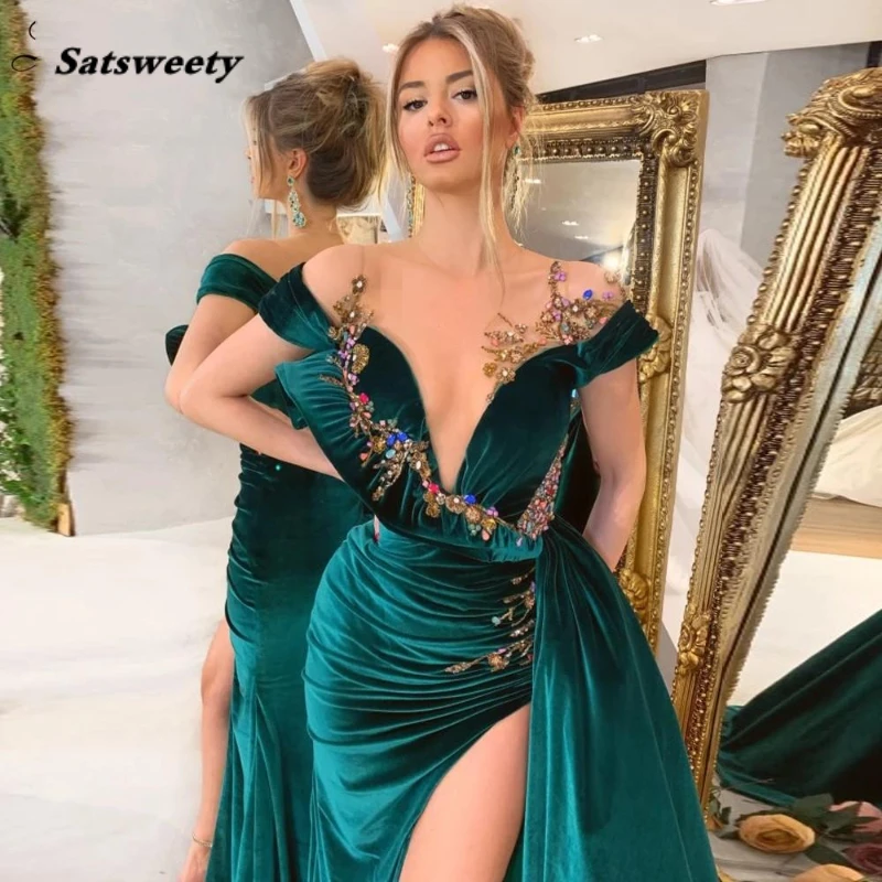 Dark green Saudi Arabic Evening Dresses deep v neck Luxury Crystal Beading Velour Dubai Prom Gown High Slit Formal Party Dress