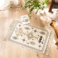 Retro Bohemian Carpet Hand Woven Cotton Linen Carpet Rug Bedside Rugs Geometric Floor Mat Living Room Bedroom Carpet Home Decor
