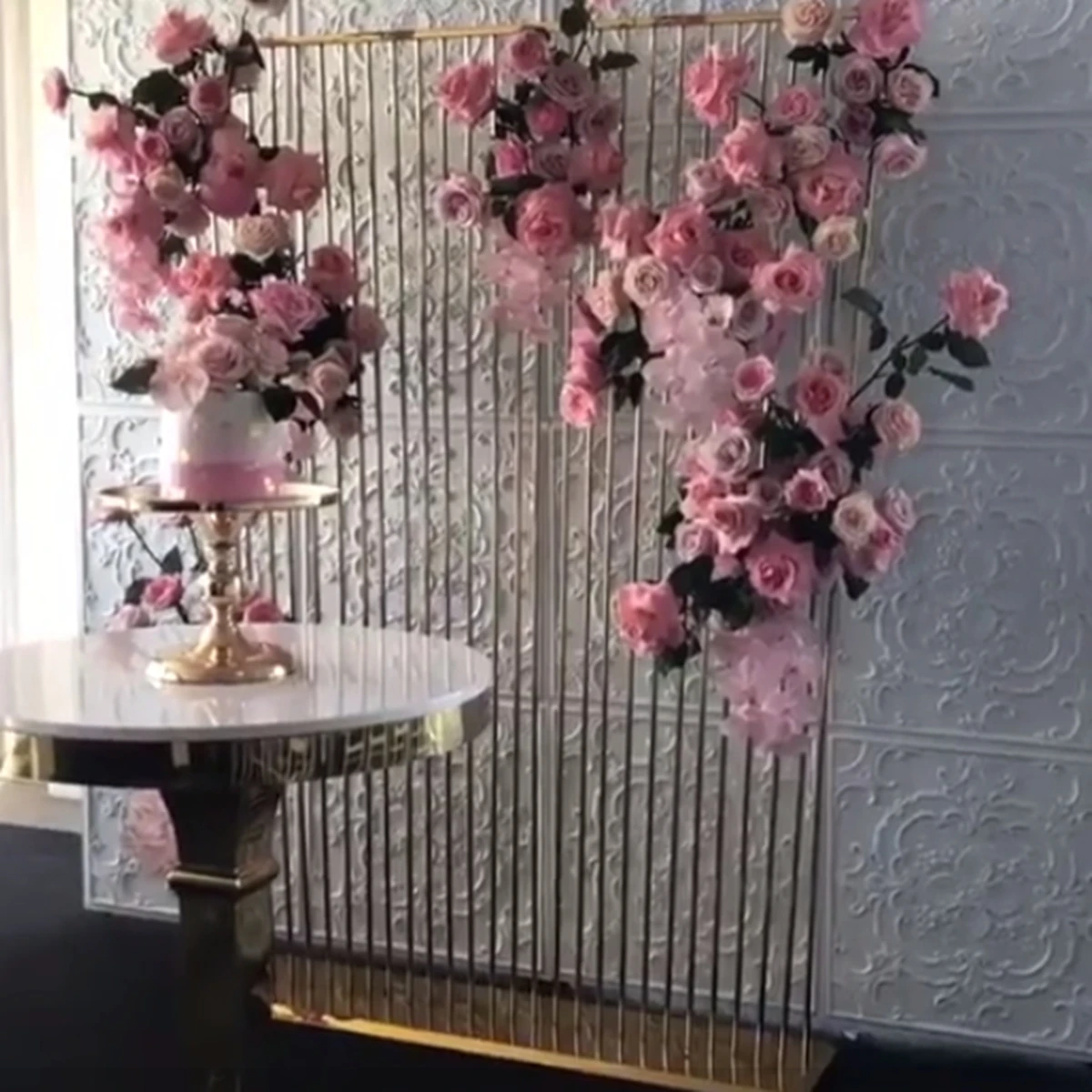 1pcs)No table)Wedding Backdrop Stand gold metal  Flower Silver Back Drop for Party Event Stage AB0983