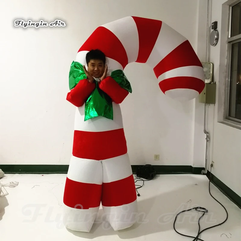 Funny Christmas Parade Performance Wearable Inflatable Candy Cane Costume 2m Blow Up Walking Stick Suits For Festival Event