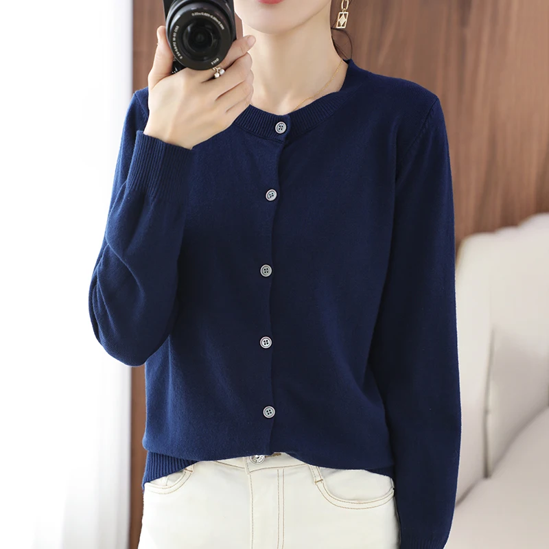 2022 Spring And Autumn New Hot Sale Women's Round Neck Knit Cardigan Short Jacket Pure Color Simple And Exquisite Small Cardigan