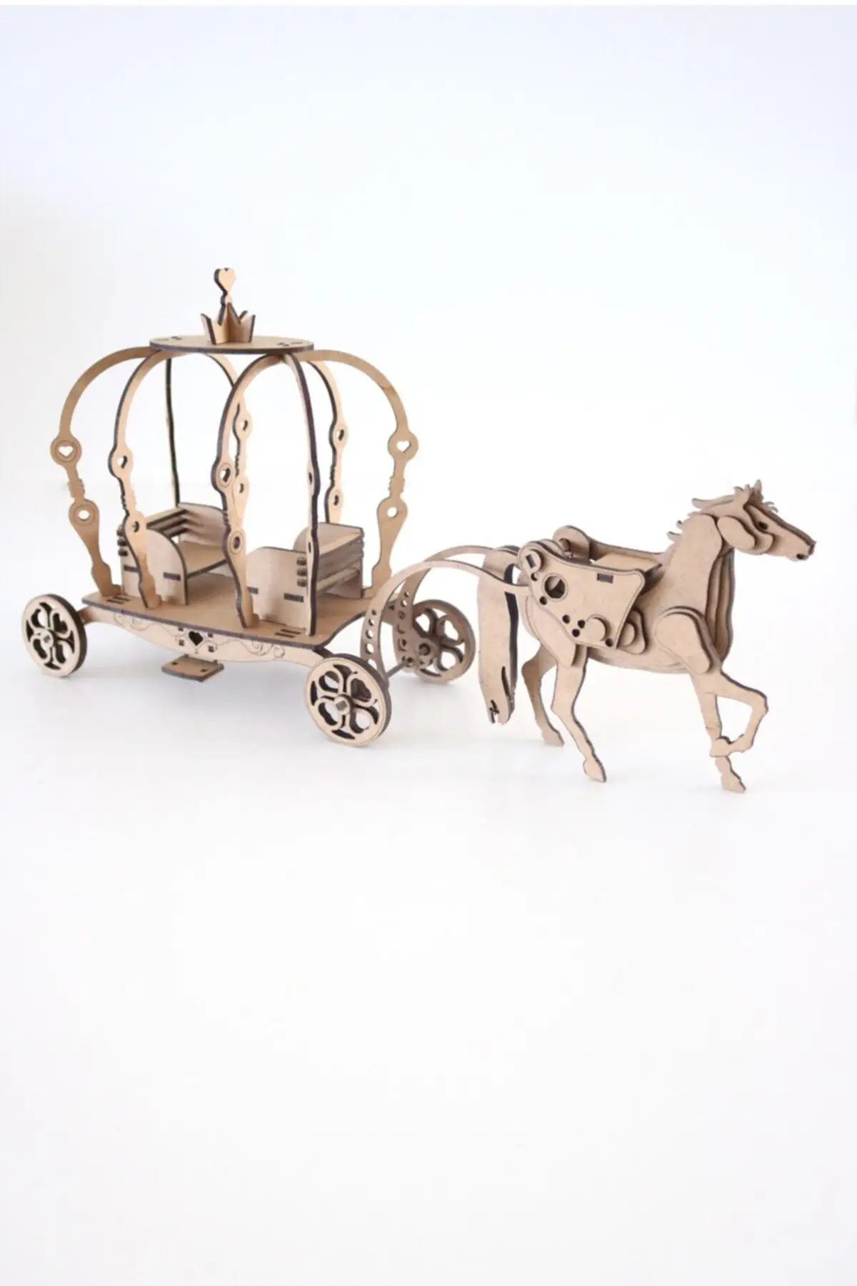 3d Wooden Princess Horse Car Puzzle, 3 plate, 85 Piece Fitting dimensions: 40x10x21 cm Demountable dimensions 30x27x0,3 cm