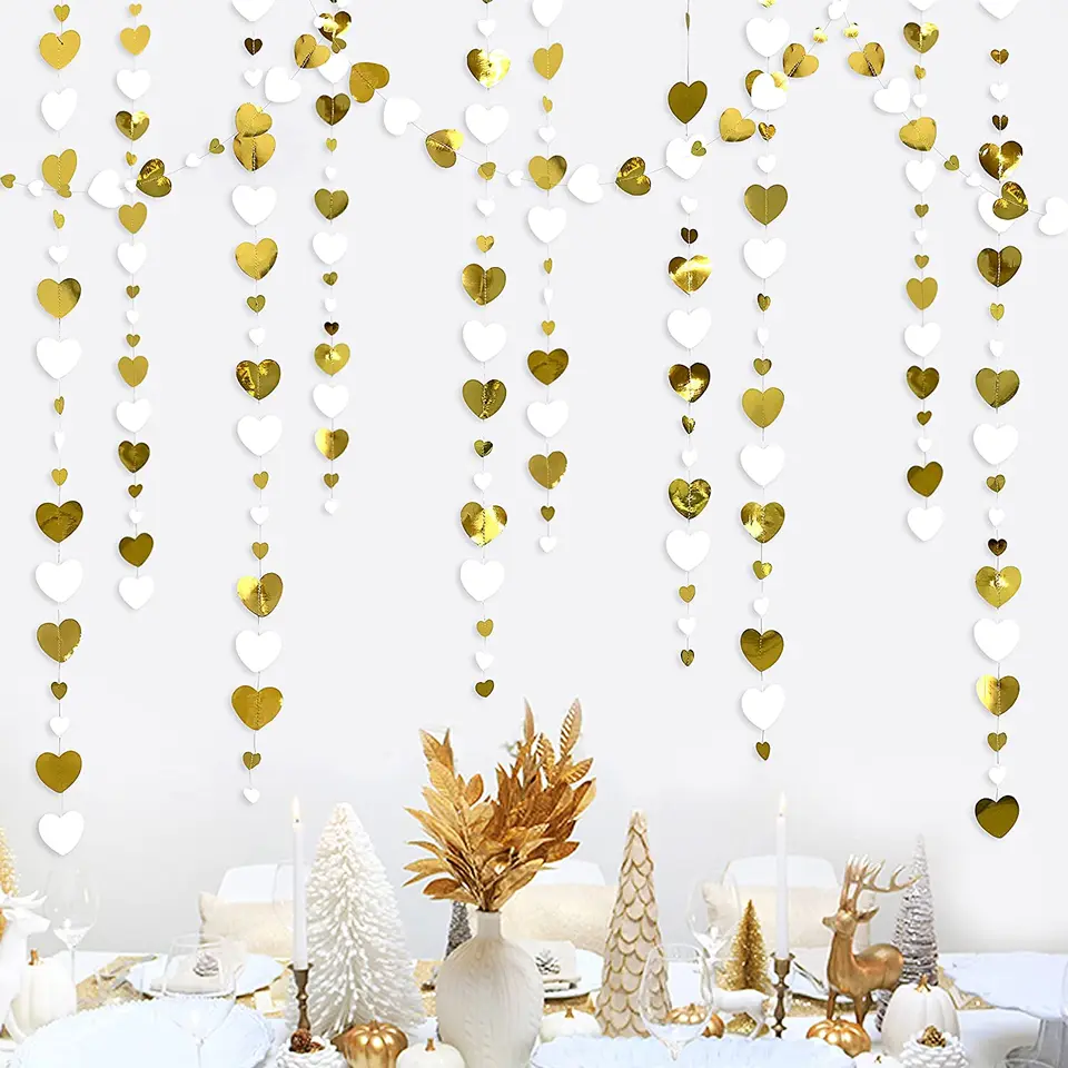 Guirlande de coeur en papier decoration mariage Saint - Canada Guirlande de coeur en papier decoration mariage Saint - Canada